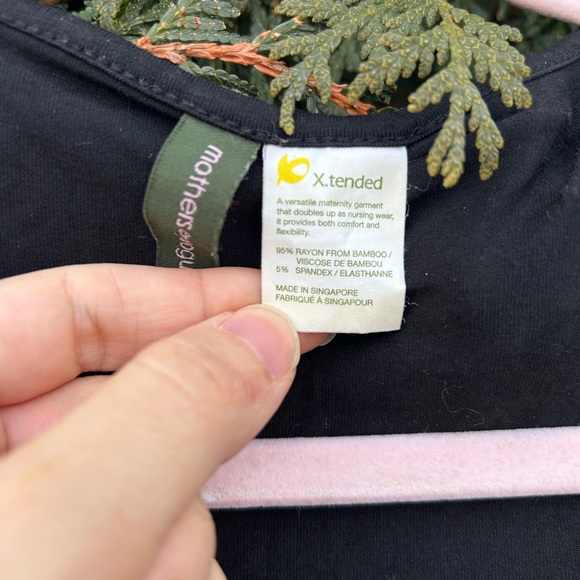 Rich black bamboo maternity and nursing maxi dress - Picture 3 of 3